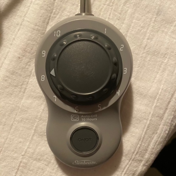 Sunbeam Dual Control S85KQA Electric Heated Blanket Controller 4-Prong 2 Pieces - Picture 3 of 4